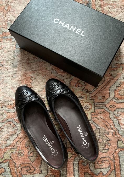 closed channel versus invisible chanel shoes|are Chanel shoes expensive.